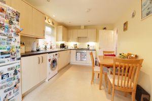 Dining Kitchen- click for photo gallery